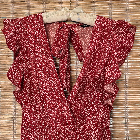 SHEIN Open Back Tie Back Ruffle Flutter Sleeve Ditsy Floral Dress, Sz.Small NWOT - Picture 4 of 12